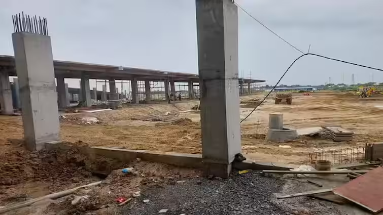 ஆம்னி பேருந்துகளுக்காக பஞ்சப்பூரில் தனியாக ஒரு பேருந்து நிலையம் 17.60 கோடி ரூபாய் செலவில் கட்டப்பட உள்ளது.